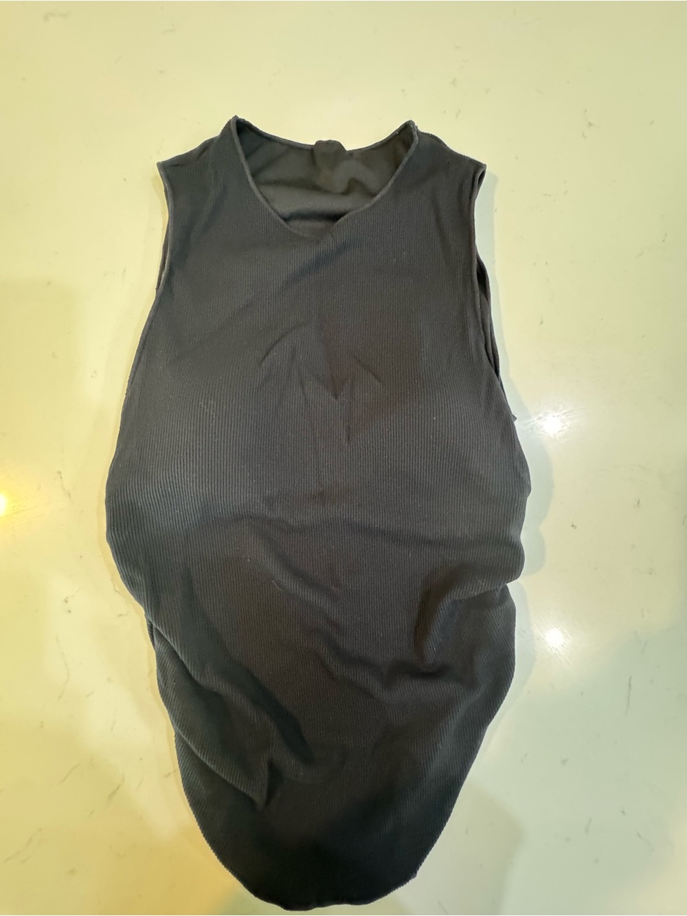 Sleeveless Ribbed Tank Top - black